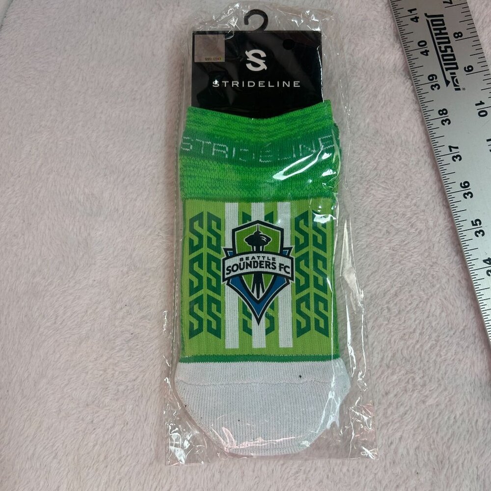 Strideline Seattle Sounders FC Sock Sport Kelly No Show Socks Green/White New